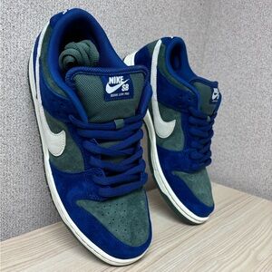 Nike SB Dunk Low - Deep Royal Blue 🐢